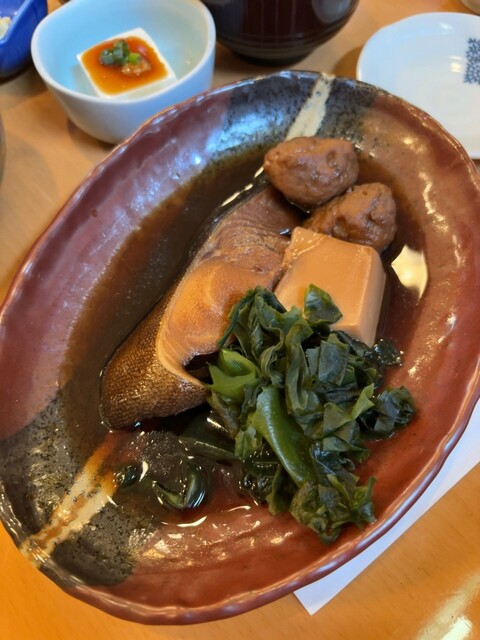 栄民　人魚に蛸　極上　根付　18g トヒト　東さ7-0825☆2F 栄民 人魚に蛸 極上 根付 18g トヒト 東さ7-0825☆2F 魚