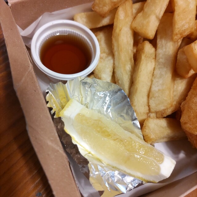 フィッシュ&チップス ウミネコ - 函館（コロッケ）の写真