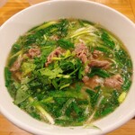 フォーティントーキョー - 牛肉のフォー大盛り