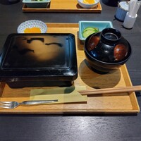 駒形前川 新丸ビル店 - 国産養殖うな重