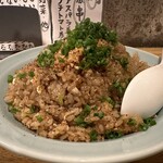 マルチョー - ガーリックチャーハン