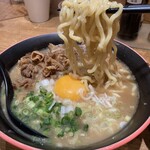 麺家　味勲拉 - 誠らーめん 880円