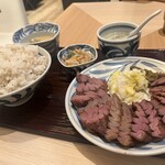 牛タンと和牛焼き みやぎ  ペリエ千葉店 - 