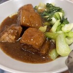 上海料理 孫特家 - 豚肉の醤油煮込み　単品追加