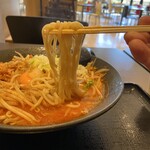 柳家 - 元祖キムチ納豆ラーメン（￥1000位）