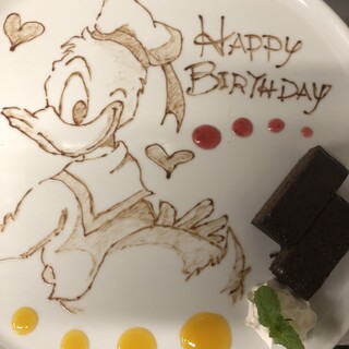 大切な日に★サプライズプレートでフォトジェニックなお祝いを♪