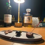 WHISKY BOTTLE BAR DEN SANNOMIYA - 
