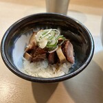 麺処 秋もと - 肉めし（380円）