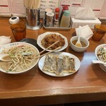 極濃タンメン フタツメ - 全部食べれませんでした。