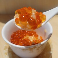 銀座 鮨 魯久 - イクラ小丼