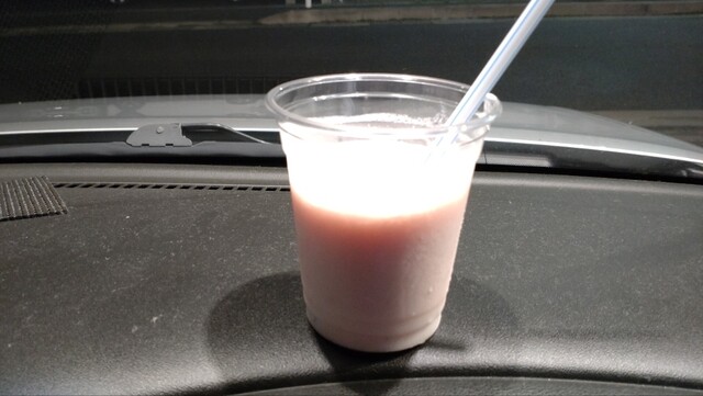 潤美茶房（ジュンビサボウ）- 仙北町のフレッシュジューススタンドでリフレッシュ