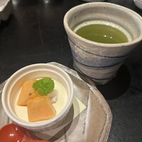 泳ぎとらふぐ活蟹料理 あじ平 曽根崎 - 