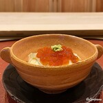 御料理 寺沢 - 穴子の飯蒸しに二種類のいくら