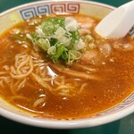 立ち食いそば・うどん ナイトレトロ - 味噌ラーメン