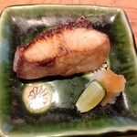 すしやのたい悟 - 函館からの鰤の塩焼き