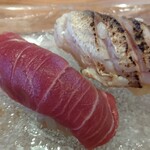 すしやのたい悟 - 中とろと、酢〆カマス炙りのアップ