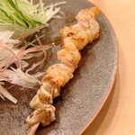 木挽町 とも樹 - 眞子鰈と鮃の縁側の炙りです。涙が出るほど嬉しいヾ(≧▽≦)ﾉ