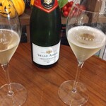 Apricus - クレマン・ド・ブルゴーニュ