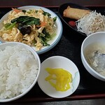 台湾料理 福祥居 - ほうれん草と玉子炒めランチ