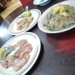 李朝園 - チャプチェやホルモン