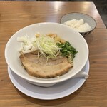 餃子のネオ大衆酒場 ニューカムラ - 