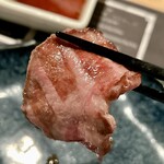肉の変態集団 疾風ホルモン - リフト