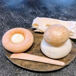 Florilege - いつもはハード系パン選びがちな私ですが、フロリレージュの蒸しパンは大好きです♡