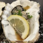 やきとり 陣 - 岩手県産牡蠣焼き