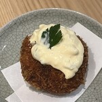 一汁旬菜 はち - カニクリームコロッケ