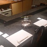 久壷庵 - Ｌ字型カウンター