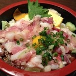 海鮮山鮮 武蔵 万風 - 海鮮ぜいたく丼。