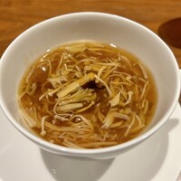 カントニーズ 燕 - 