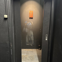 鳥さと 別邸 - 入口