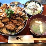 豚郎 - カルビ丼特盛