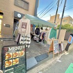 ブラックプール ハンバーガー カフェ - コラボイベントの時の店頭