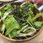 焼肉・定食・冷麺 味楽苑 - チョレギサラダ660円