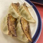 あずま - 餃子は美味い