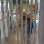 札幌ラーメン 柳 - 入口から店内