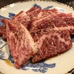 炭火焼肉 久 - カルビ追加〜