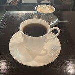 モクセイ - ブレンドコーヒー(420円)
            プリン(250円)
            (セットで30円OFF)
