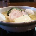 麺ぽーかろぅ - しお玉バターら～めん