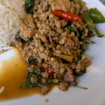 タイ料理とカラオケ クンヤーイ - ・ほほう、良い感じじゃないか