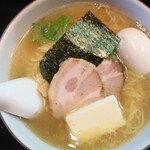 麺ぽーかろぅ - しお玉バターら～めん