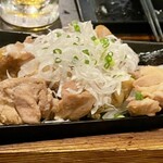 個室居酒屋 時しらず - 地鶏ももの鍬焼き