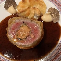 シェ・イノ - 