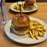 No.18 - チェダーチーズバーガー・ポテト・ドリンク