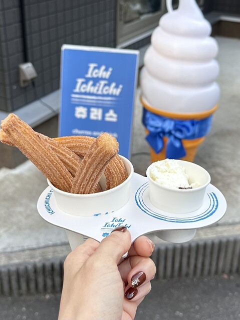 111 CHURROS （イチイチイチ チュロス） - 東新宿/スイーツ | 食べログ