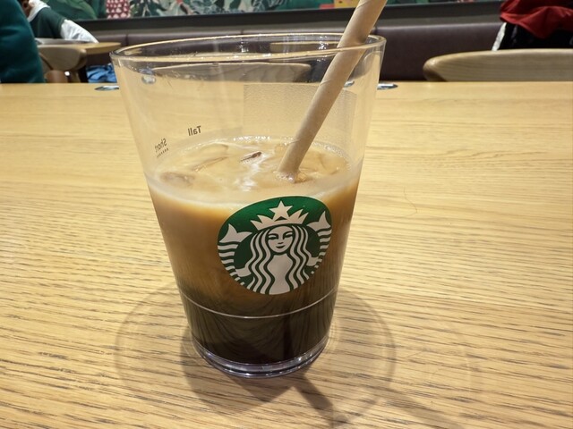 Starbucks Coffee Tsutaya Kasugai Ten photo 2