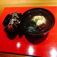 賛否両論 名古屋 - 海老と銀杏の真丈、わかめ、焼きしいたけ