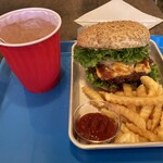 タップスバーガー - タップスバーガーセット(ジンジャーエール)